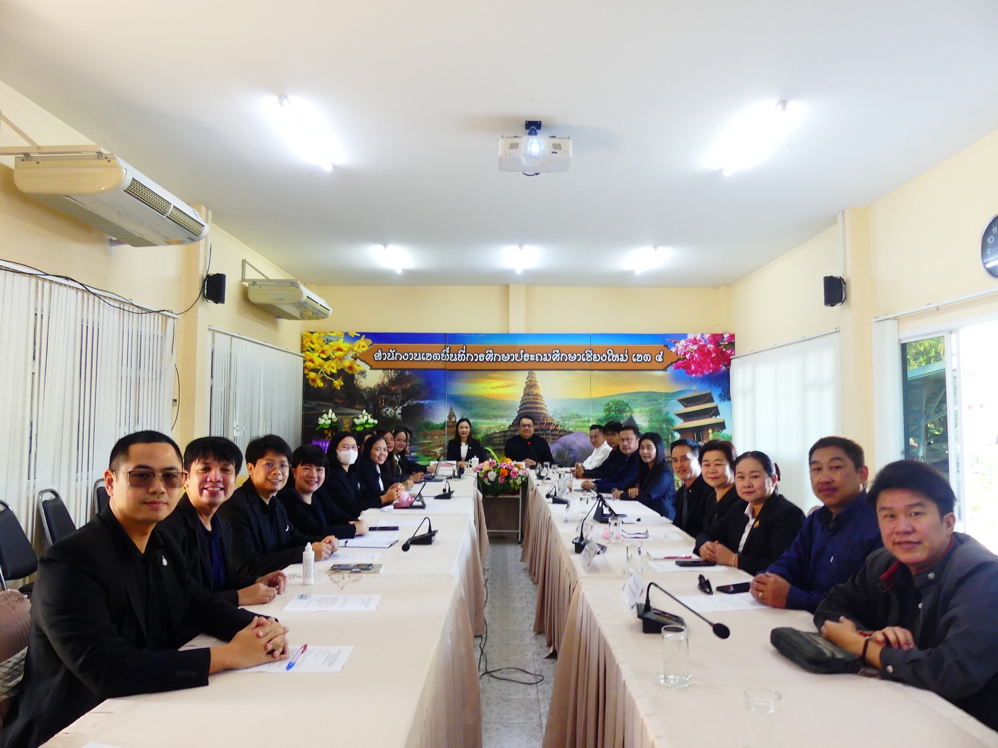 การประชุมคณะกรรมการดำเนินโครงการขับเคลื่อนพัฒนาการเรียนรู้และทักษะที่จำเป็นของโลกศตวรรษที่ 21 กิจกรรมการส่งเสริมการเรียนรู้ประวัติศาสตร์ ภูมิศาสตร์ หน้าที่พลเมือง คุณธรรม จริยธรรม ปีงบประมาณ พ.ศ. 2569