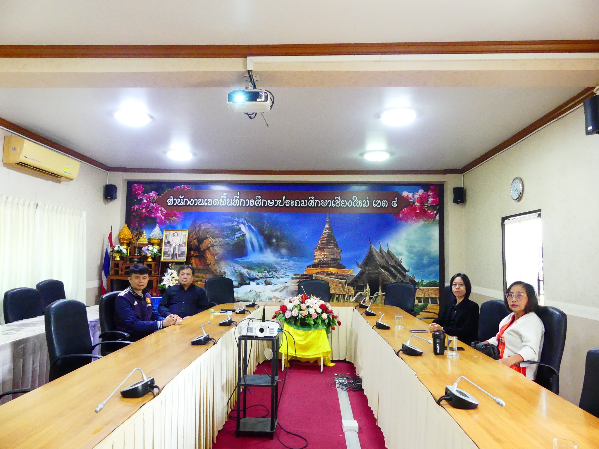 สพป.เชียงใหม่ เขต 4 เข้าร่วมรับชมรายการพฤหัสเช้าข่าว สพฐ. ผ่านระบบออนไลน์