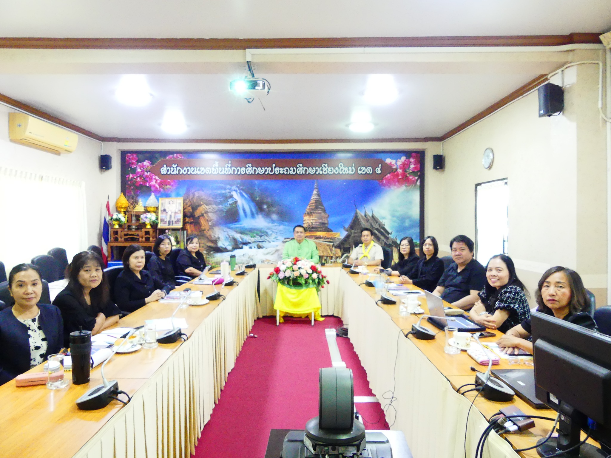 สพป.เชียงใหม่ เขต 4 เข้าร่วมการประชุมชี้แจงสร้างความเข้าใจในการติดตาม ประเมินผลของสำนักงานคณะกรรมการการศึกษาขั้นพื้นฐาน ประจำปีงบประมาณ พ.ศ. 2569