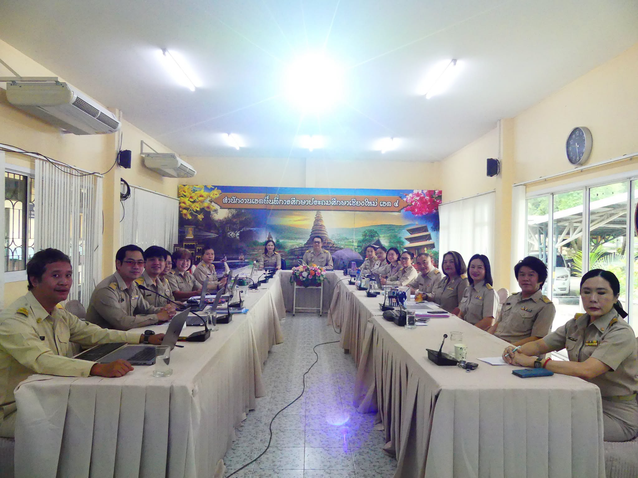 การประชุมคณะกรรมการวางแผนเตรียมการจัดงาน “มหกรรมนวัตกรรมวิชาการ วิธีปฏิบัติที่ดี (Best Practice) ในการขับเคลื่อนคุณภาพการศึกษาตามนโยบายการบริหารจัดการคุณภาพการศึกษา 12 นโยบาย ด้วยกระบวนการ PLC ที่เน้นการมีส่วนร่วม”